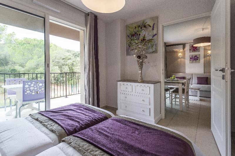 Residhotel Pont Du Gard Aparthotel 3*