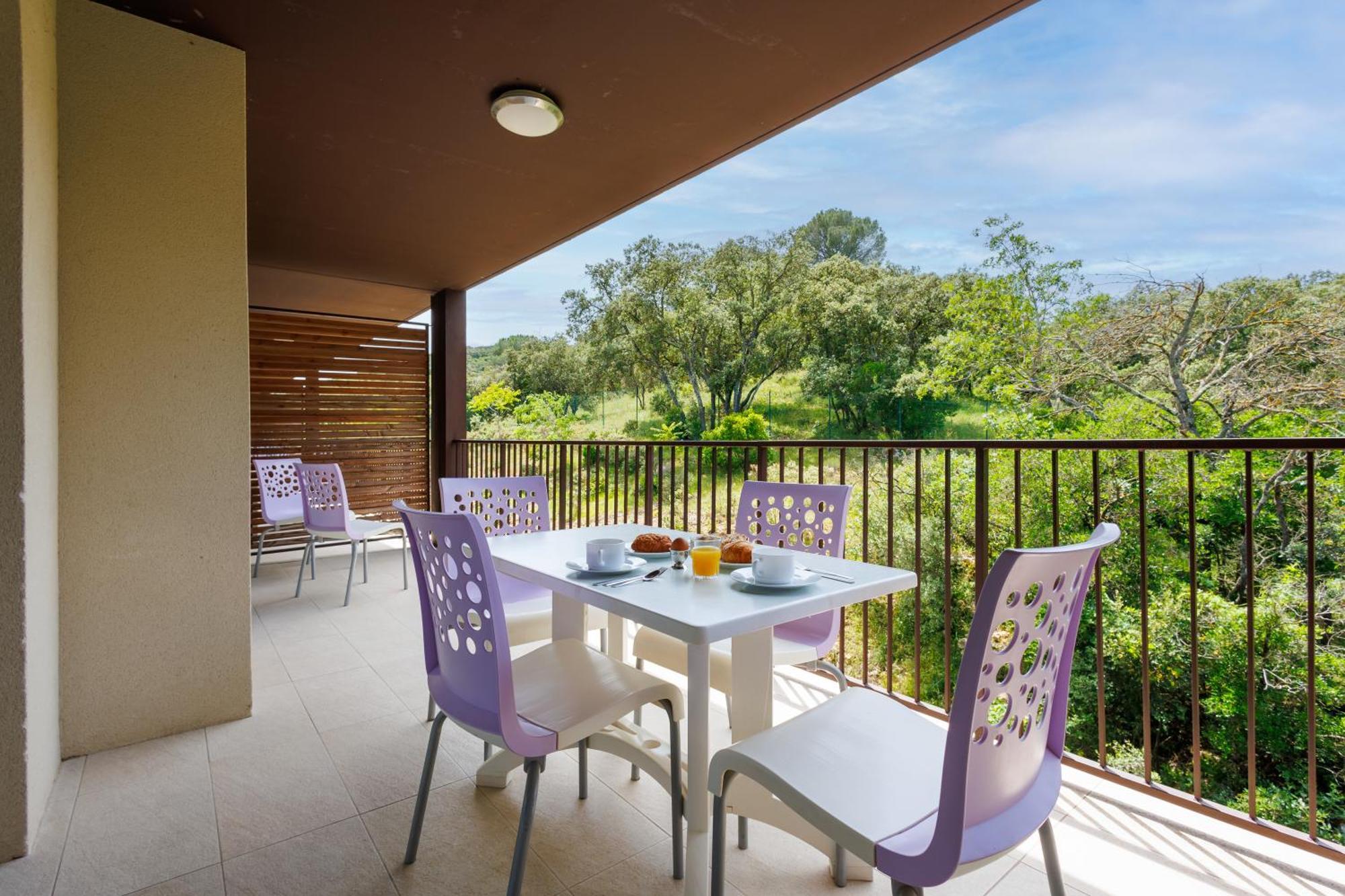 Residhotel Pont Du Gard Aparthotel