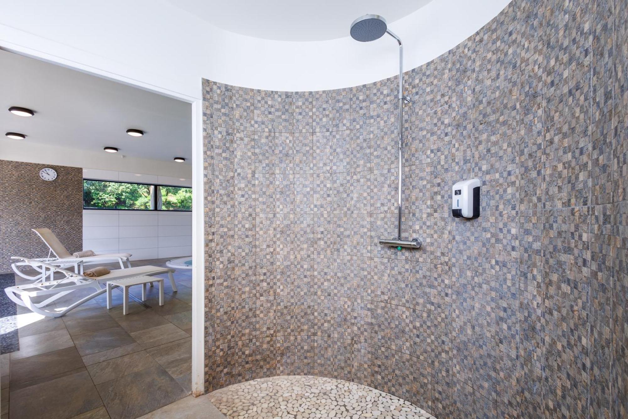 Residhotel Pont Du Gard Apart-hotel 3*
